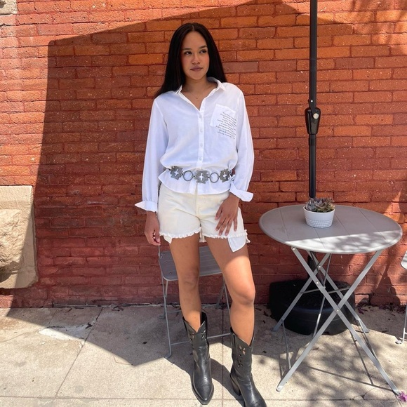 Retro preppy white relaxed button down shirt / fits women’s s/m best - Picture 3 of 6